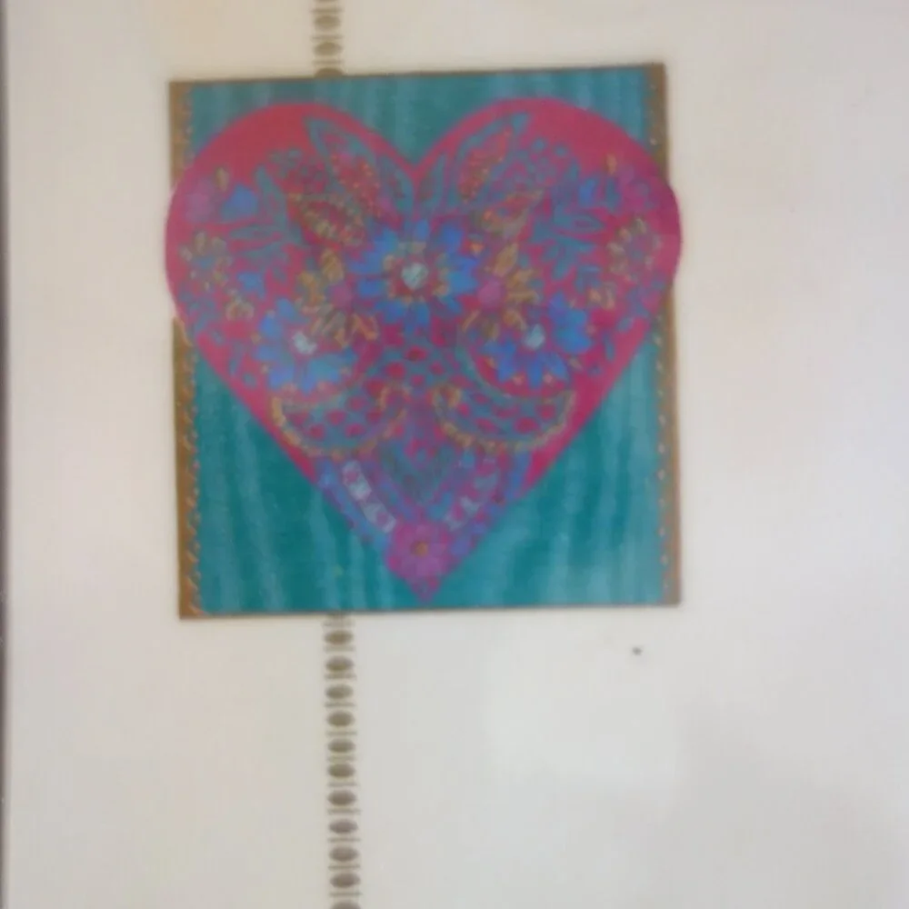 New / Sealed Vtg Hallmark box of stationery – decorated sheets, plain sheets, en